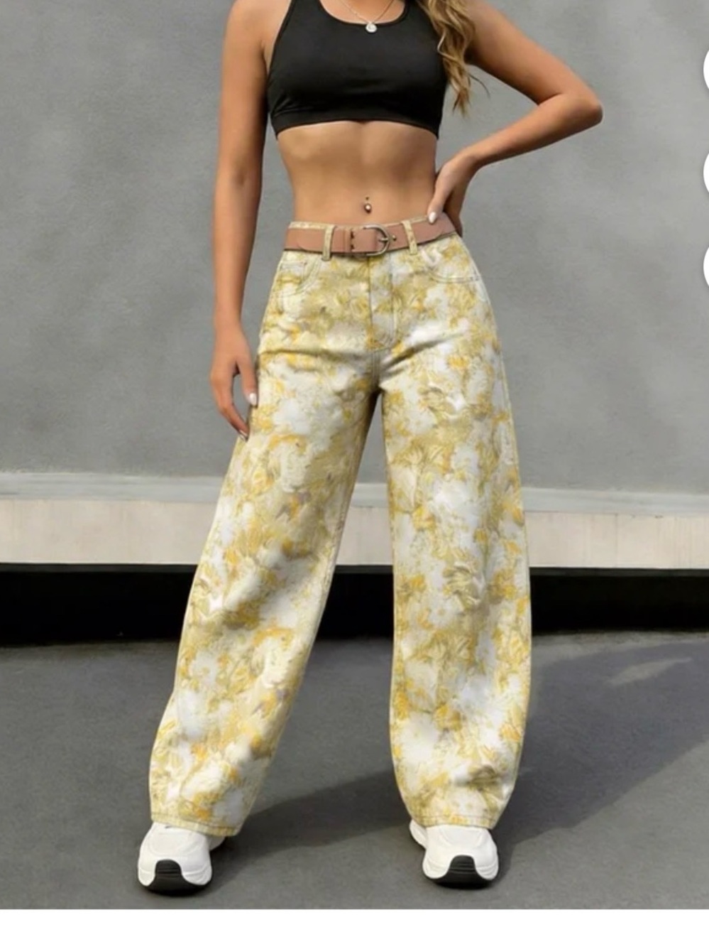 Barrel Leg floral Print Pants in Yellow & White